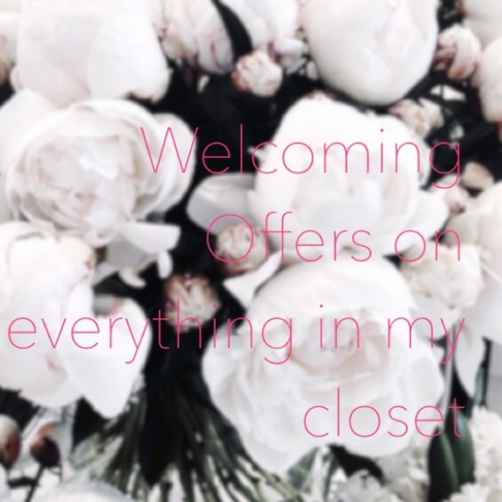 🌸🌼 Check out my closet SALE